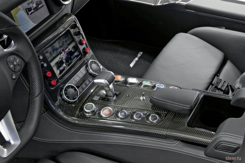 Mercedes-Benz SLS AMG — новый официальный автомобиль безопасности Формулы-1 (фото)