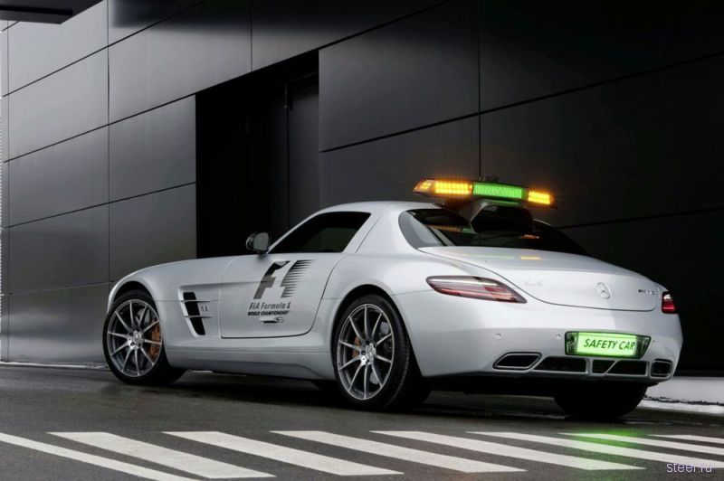 Mercedes-Benz SLS AMG — новый официальный автомобиль безопасности Формулы-1 (фото)