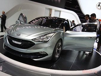 Компания Hyundai представила прототип новой Сонаты