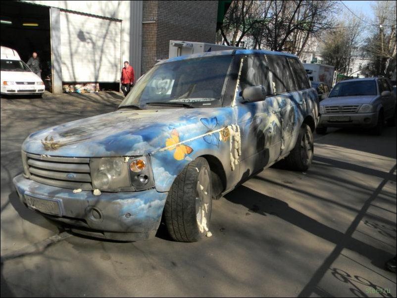 Жестокая месть за парковку на тротуаре (фото)