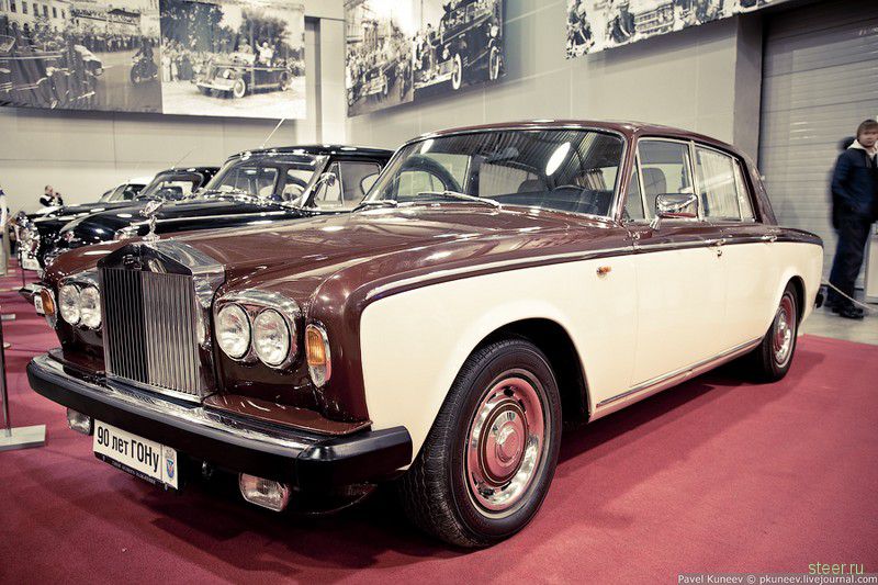 Зарубежные авто Гаража особого назначения. Авторские фото Павла Кунеева