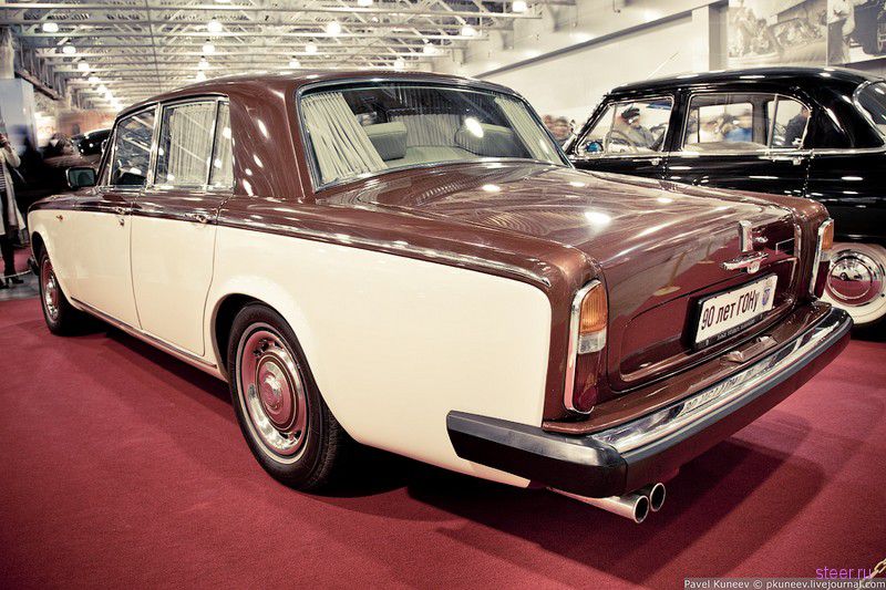 Зарубежные авто Гаража особого назначения. Авторские фото Павла Кунеева