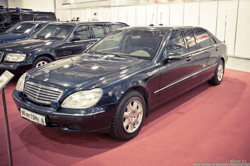 Зарубежные авто Гаража особого назначения. Авторские фото Павла Кунеева