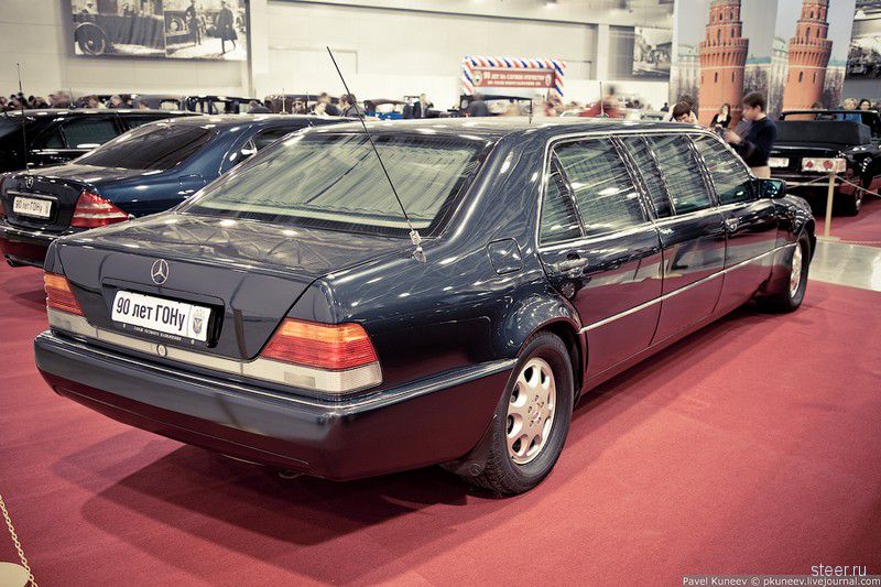 Зарубежные авто Гаража особого назначения. Авторские фото Павла Кунеева