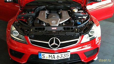 Первые фото самого мощного купе Mercedes-Benz C-Class Mercedes-BenzC63 AMG Black Series (фото)
