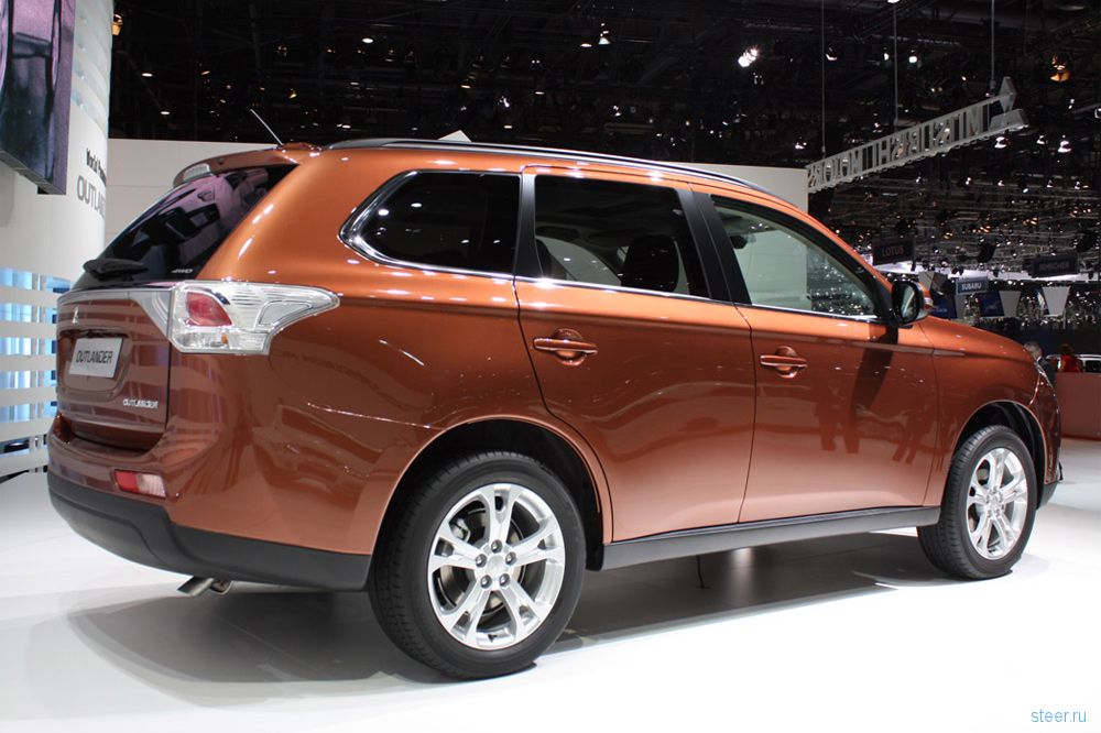 Новый Mitsubishi Outlander. Японцы делают ставку на Россию (фото и видео)