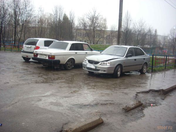 В Краснодаре пьяный подросток покатался по двору... (фото)