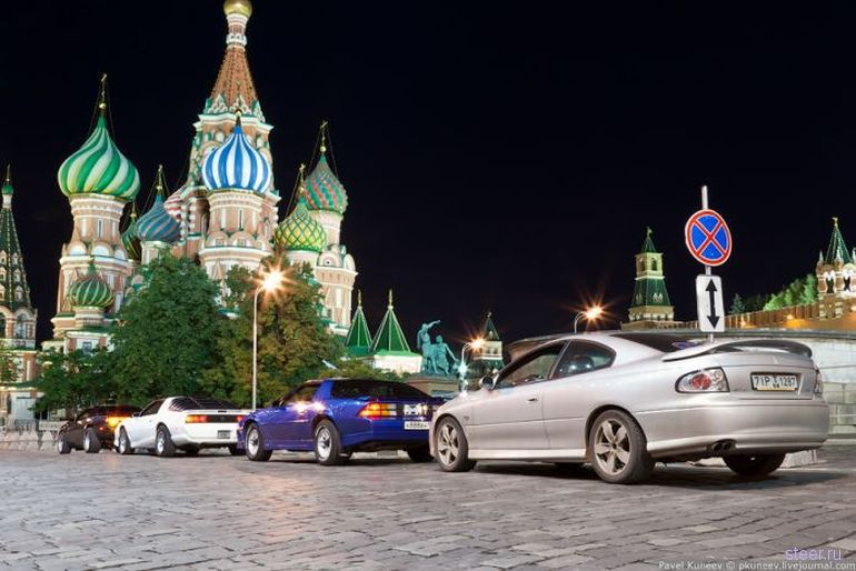 Слёт любителей американских автомобилей (фото)