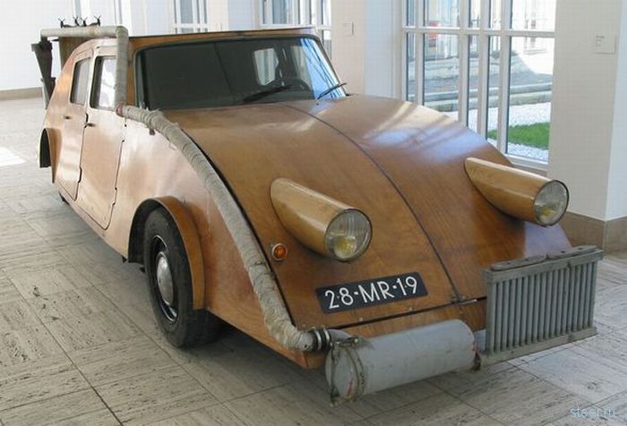 Не бензином единым : автомобили на дровяном топливе (фото)