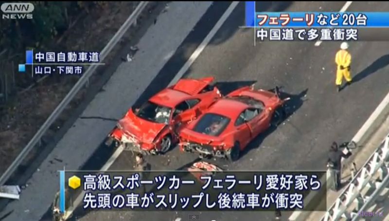 На все деньги : Восемь Ferrari, три Mercedes и Lamborghini разложились на скоростной трассе в Японии (фото и видео)