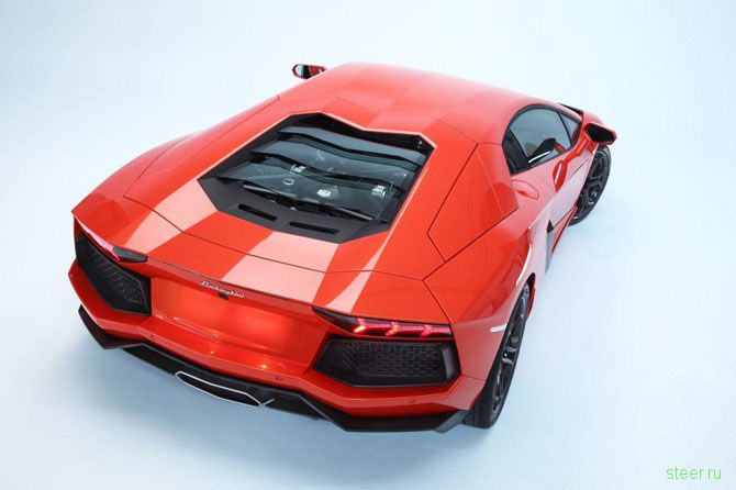 2012 Lamborghini Aventador LP700-4 (фото и видео)