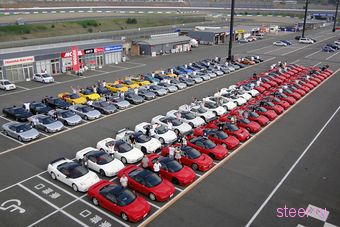 В Японии прошел фестиваль владельцев Honda NSX (фото)