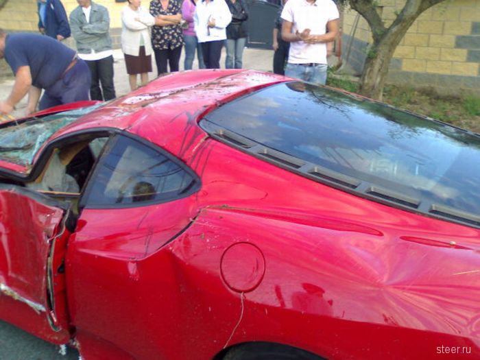 Арендованный для свадьбы Ferrari F430 разбили вдребезги (фото и видео)