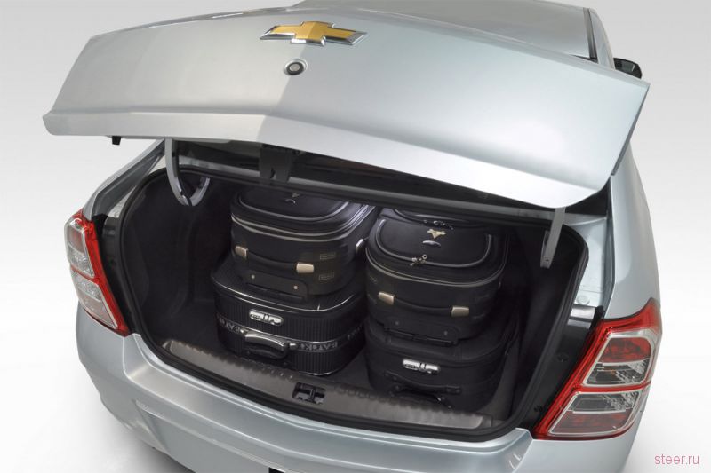 Chevrolet представил свой «народный» седан Chevrolet Cobalt (фото)