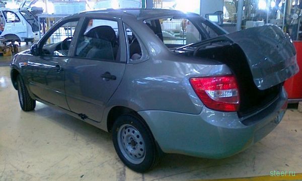 Первые фото Lada Granta без камуфляжа (фото)