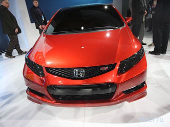 Состоялась премьера прототипов Honda Civic нового поколения (фото)