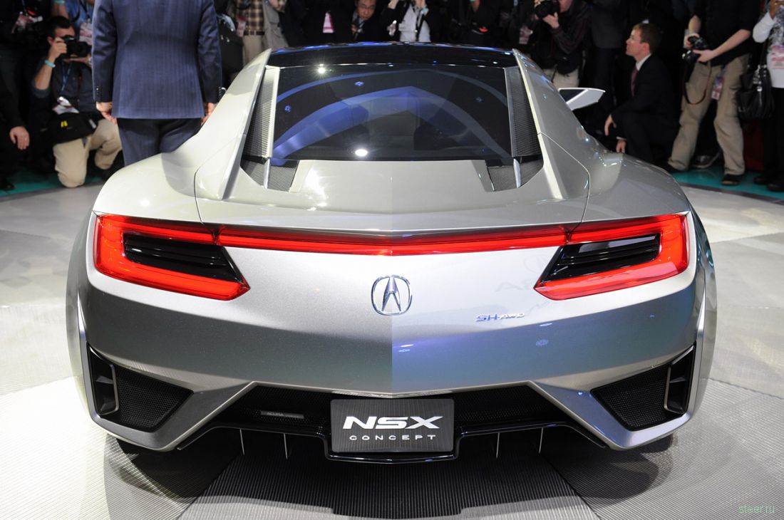 Honda провела дебют нового поколения суперкара Acura NSX (фото)