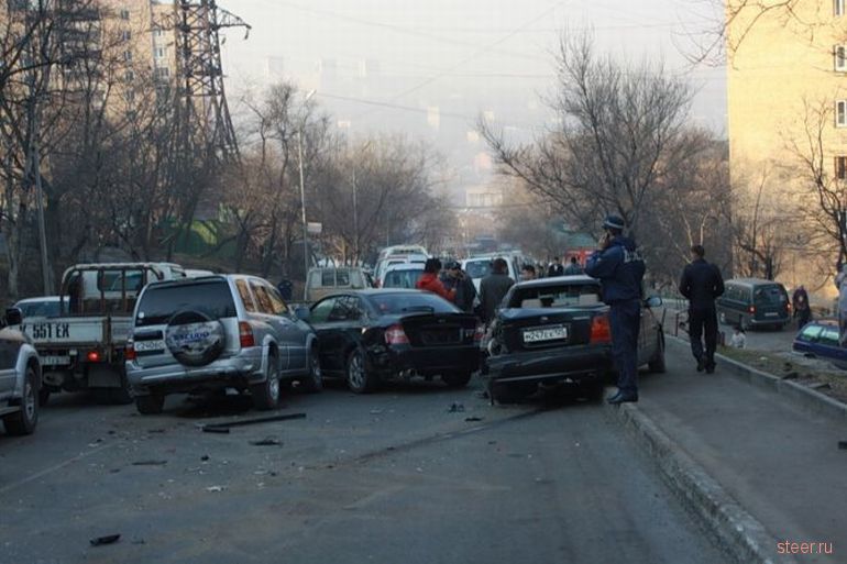 Крупное ДТП во Владивостоке (фото)