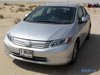 Новый седан Honda Civic без камуфляжа (фото)