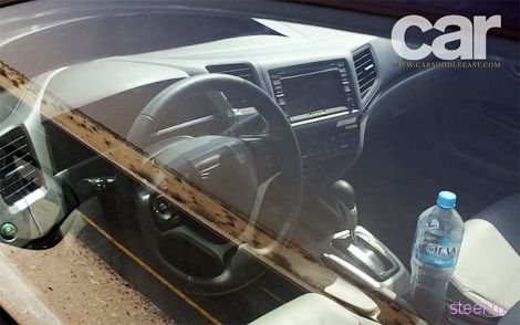 Новый седан Honda Civic без камуфляжа (фото)