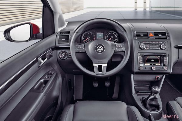 Представлен новый Volkswagen Touran (фото)