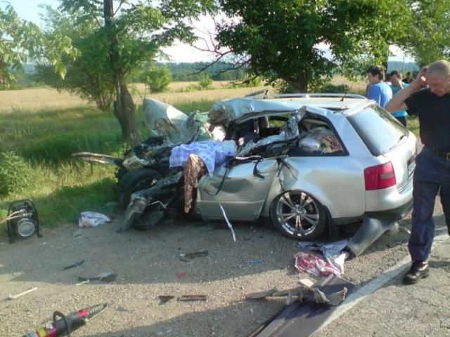 Пятигорск: Трое погибших при выезда не встречную (фото)