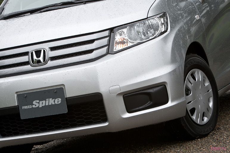 Honda Freed Spike : новый минивэн для японского рынка (фото)
