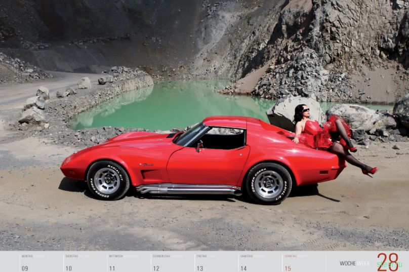 Календарь Girls and legendary US-cars 2012 (фото)