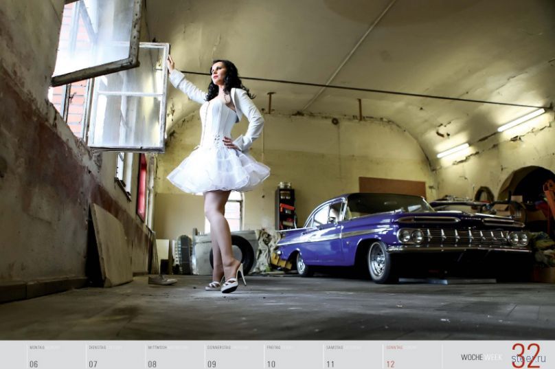 Календарь Girls and legendary US-cars 2012 (фото)