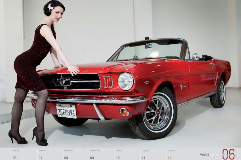 Календарь Girls and legendary US-cars 2012 (фото)