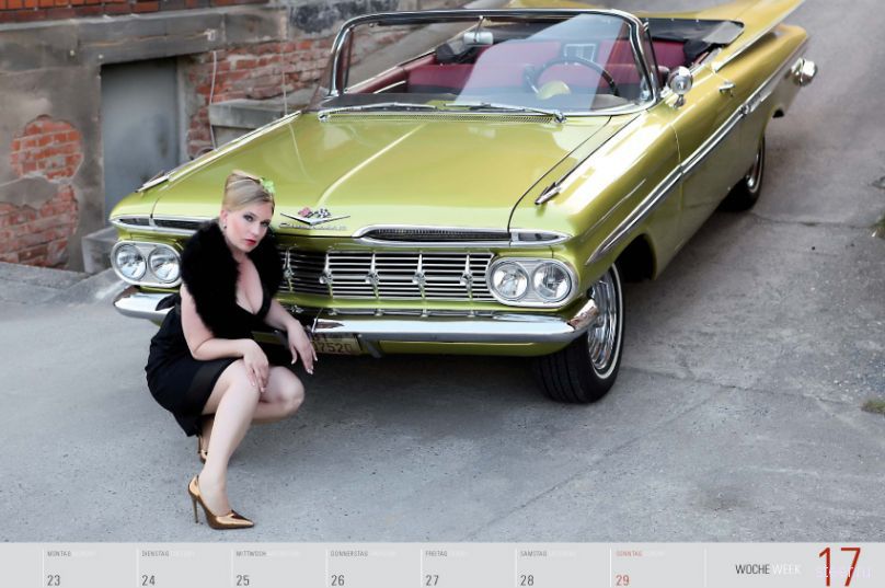 Календарь Girls and legendary US-cars 2012 (фото)
