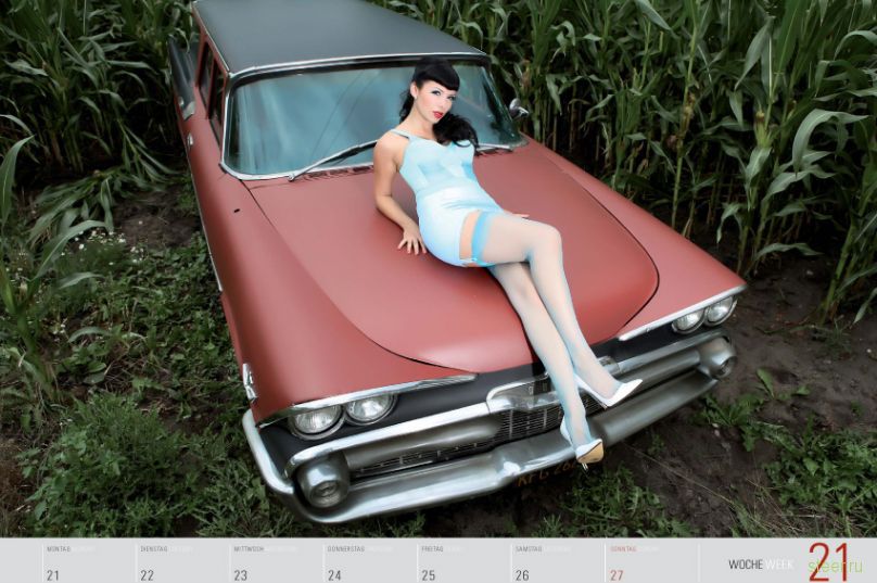 Календарь Girls and legendary US-cars 2012 (фото)