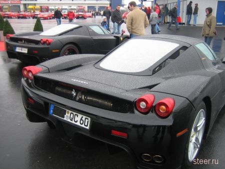 Ferrari Enzo Black Mated