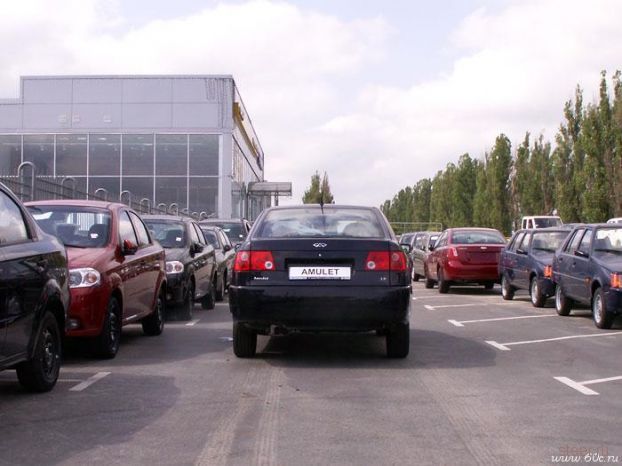 В России снизились продажи иномарок