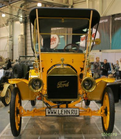 Выставка олдтаймеров в Крокус-Сити