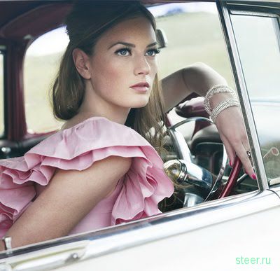 Сочетаемая красота : женщины и автомобили (фото)