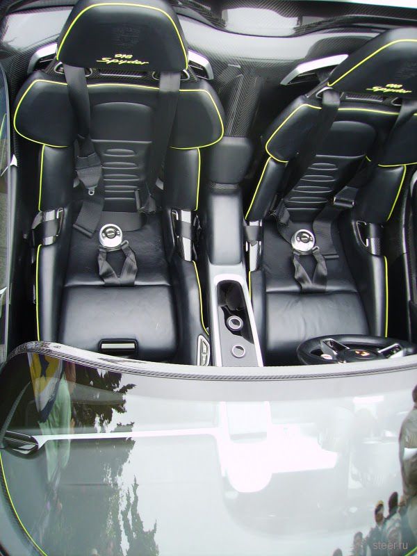 Porsche 918 Spyder с гибридным двигателем (фото)