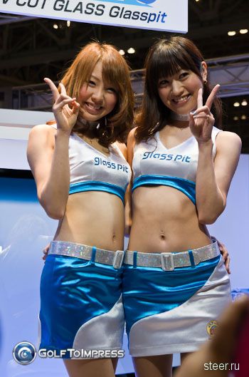 Девушки автосалона Tokyo Auto Salon 2011 (фото)