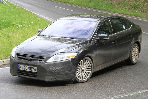 Обновленный Ford Mondeo – премьера осенью (фото)