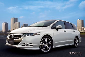 Honda представила рестайлинговую версию минивэна Odyssey в Японии (фото)