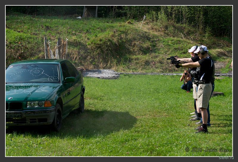 Расстрел BMW (фото)