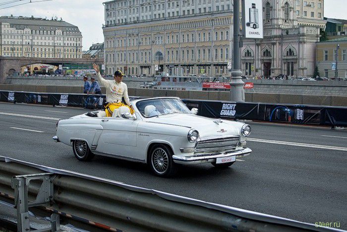 Кремлевский дрифт : Bavaria Moscow City Racing 2010 (фото и видео)