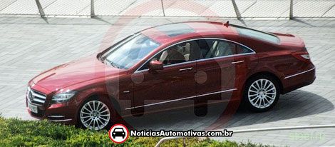 Новый Mercedes-Benz CLS без камуфляжа (фото)