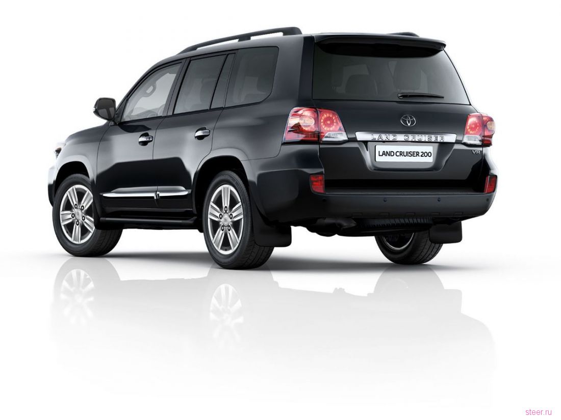 В России стартовали продажи обновленного Land Cruiser 200 (фото)