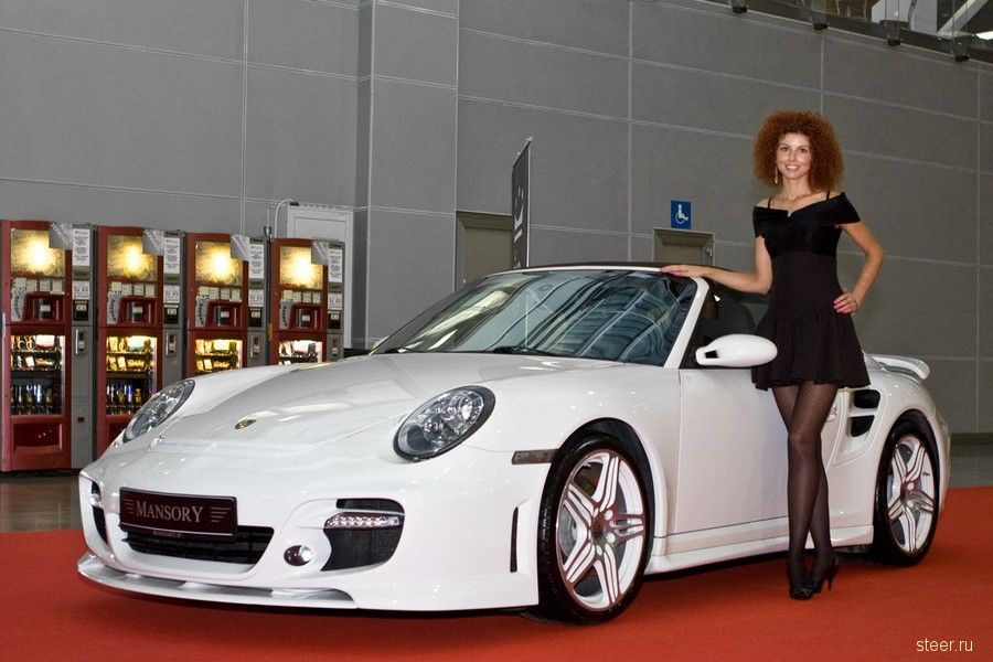 Московкое тюнинг-шоу 2012 : машины и девушки (фото)