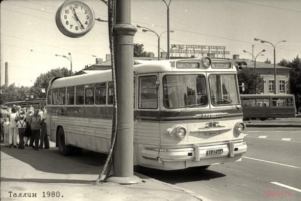 ЗиС-127 - Первый Советский междугородный автобус (обзор и фото)