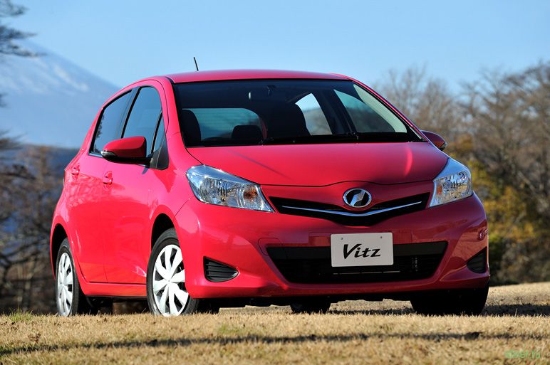 Toyota выпустила новое поколение хэтчбека Vitz (Yaris) (фото)