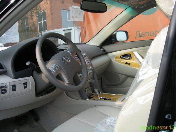 Утилизация бракованной Toyota (фото)