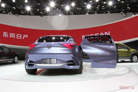 Nissan Friend-M : Ниссан встроил в автомобиль социальную сеть