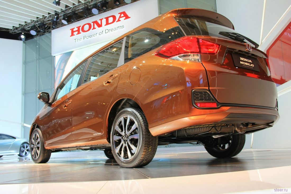 Honda представила новый бюджетный компактвэн Mobilio